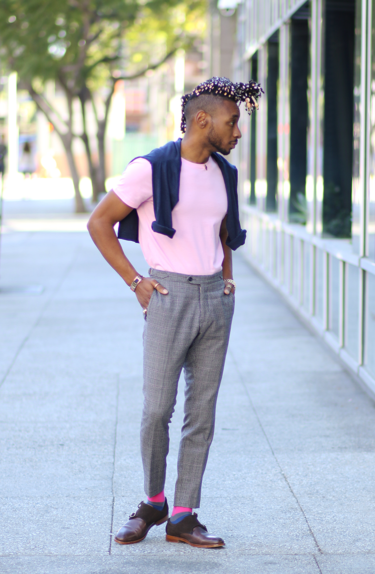 5 Pants & T-shirt Outfits For Men